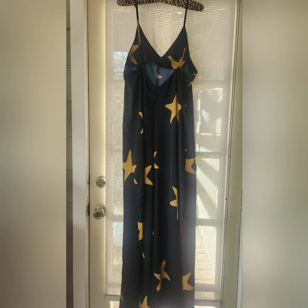 ⭐️ASOS Blue and Yellow Star Patterned Jump Suit⭐️ - Picture 2 of 3